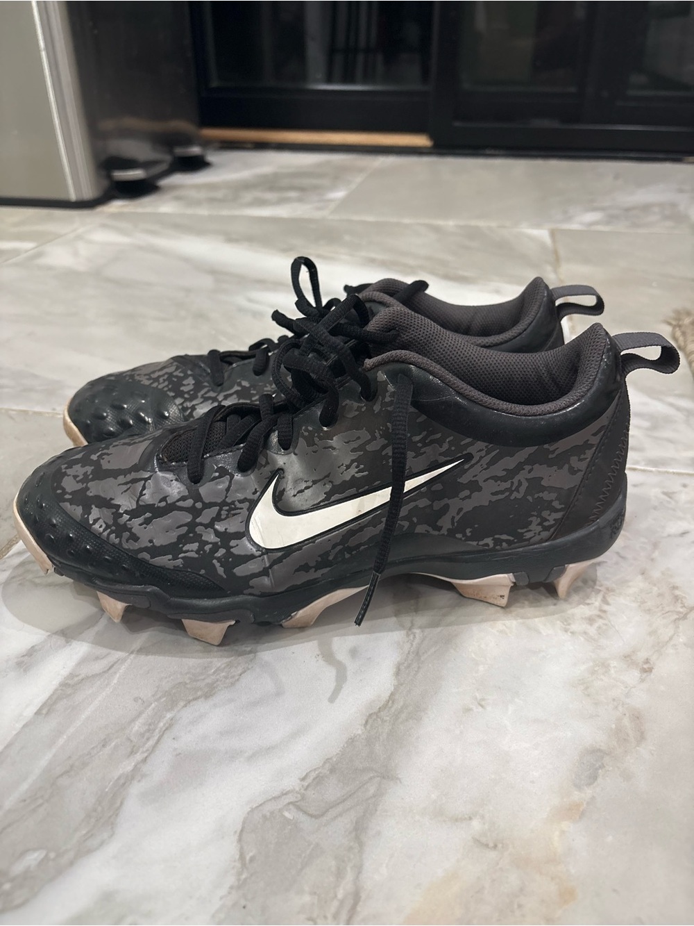 Nike Gray Camo Baseball Cleats with White Swoosh